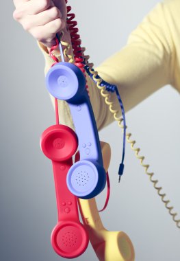 el bir alıcı tutarak