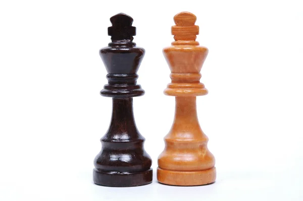 Satranç kralların yan yana