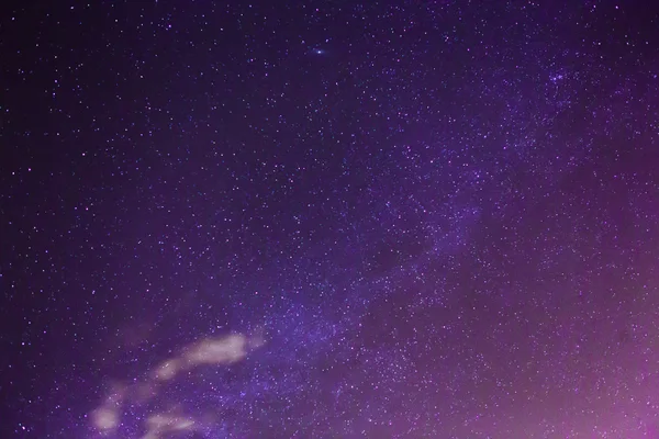 Estrellas en el cielo nocturno —  Fotos de Stock