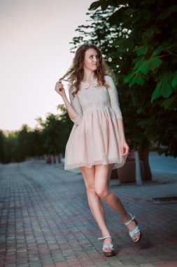 kadın doll tarzı moda çekim.