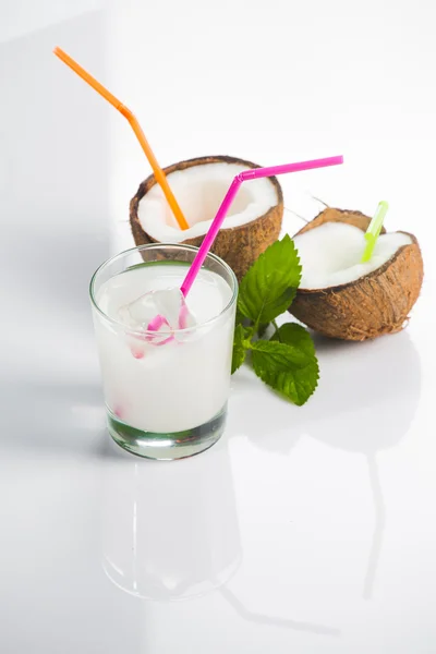 Coconut cocktail on white background — Stock Photo, Image
