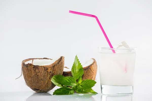 Coconut cocktail on white background — Stock Photo, Image