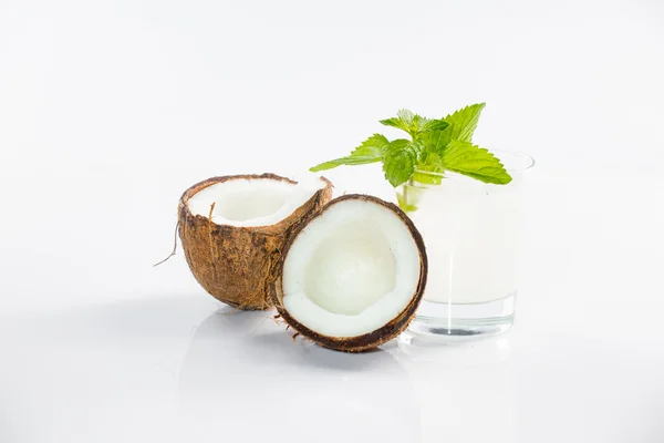 Coconut cocktail on white background — Stock Photo, Image