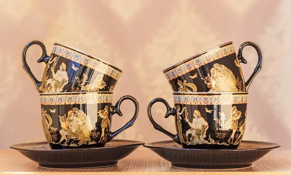 Belles tasses à thé et soucoupes — Photo