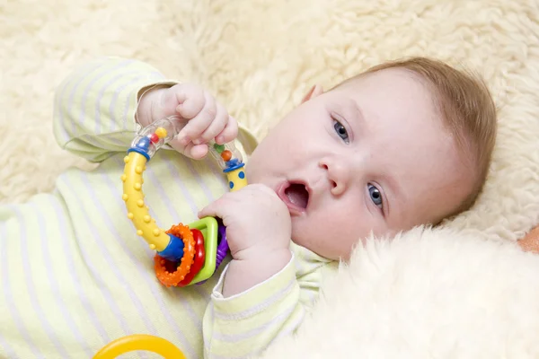 Engraçado lindo bebê 3 meses de idade — Fotografia de Stock