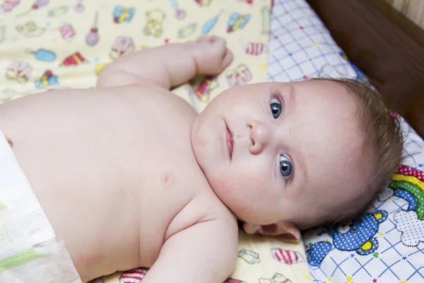 Divertente bellissimo bambino di 3 mesi — Foto Stock