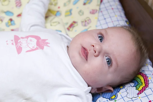Lustig schönes Baby 3 Monate alt — Stockfoto