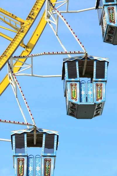 Parque de atracciones., — Foto de Stock