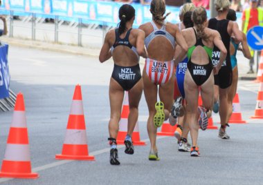 dekstro enerji dünya triatlon hamburg