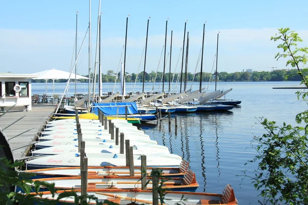 Liegeplatz an der Alster — Stockfoto