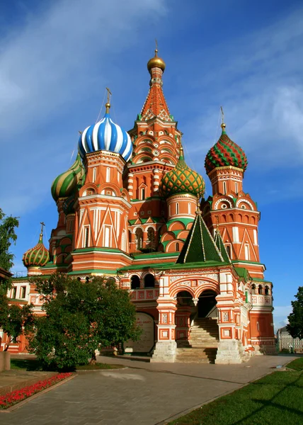 Saint Basil cathedral in Moscow — Stock Photo, Image