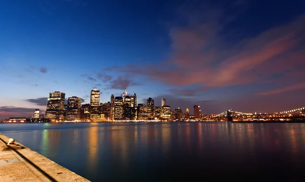 Blick auf Manhattan vom Brooklyn Bridge Park, New York, Usa — Stockfoto