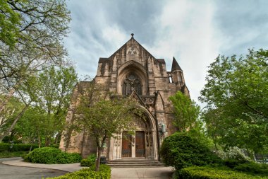 John kutsal kilisenin new York