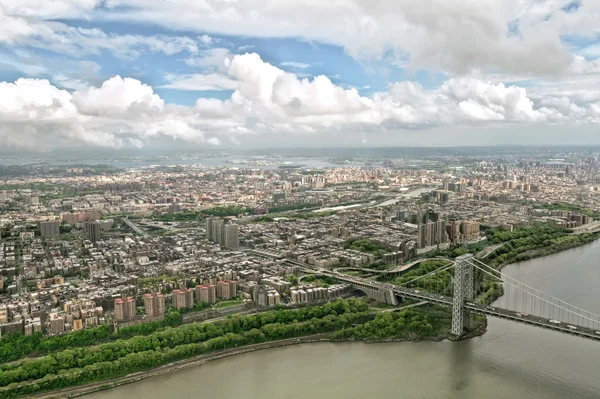 Hudson river uit een helikopter, new york, Verenigde Staten. — Stockfoto