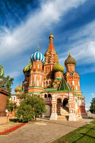 Katedra Świętego Bazylego, w red square, Moskwa, Federacja Rosyjska — Zdjęcie stockowe