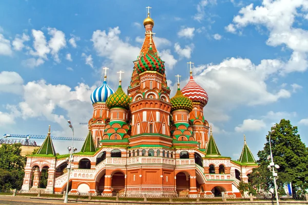 St. Catedral de Basilio, en la Plaza Roja, Moscú, Rusia — Foto de Stock