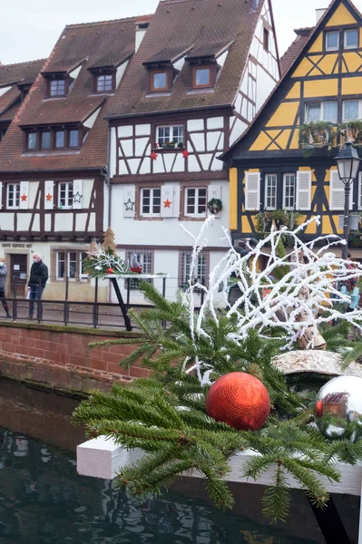 Colmar France Alsace December 2021 Red Christmas Toy Christmas Tree — Stock fotografie