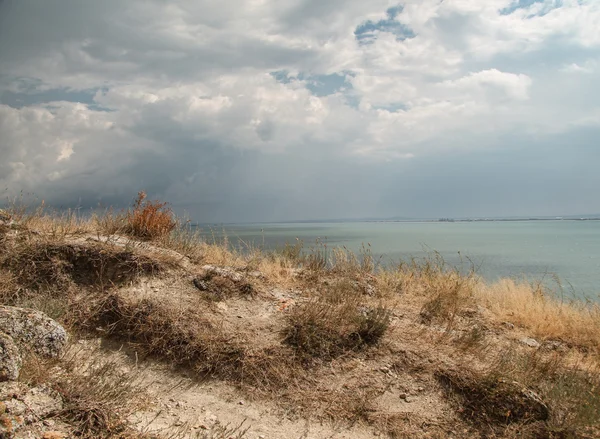 Pemandangan padang rumput Krimea pemandangan laut hitam — Stok Foto