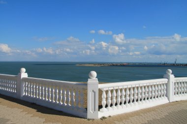 uçurumun gelen görünümü