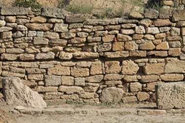 ? Nymphaeum İtalyan