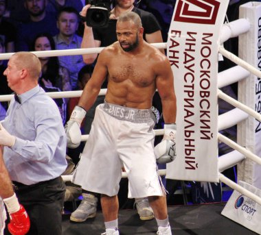 Roy Jones vs Zine Eddine