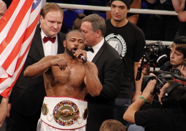 Roy Jones vs Zine Eddine