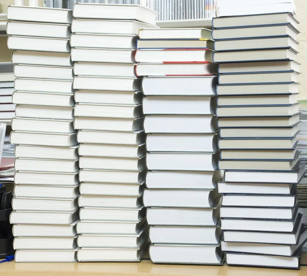 Tall stack of books — Stock Photo, Image