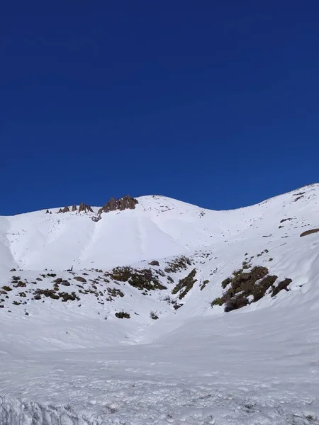 Karda Keşif Yapmak Kışın Dağları Paso Pehuenche Maule Şili — Stok fotoğraf