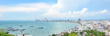 panoramik pattaya beach ve pattaya city - Tayland