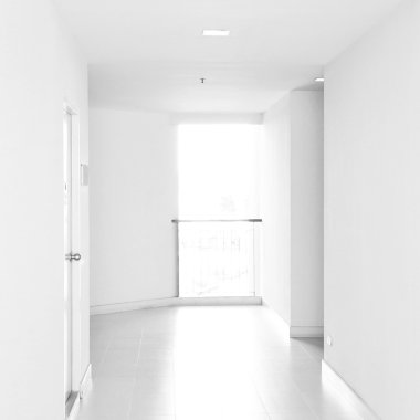 Beyaz koridor veya koridor