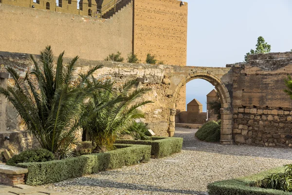 Jardins e fontes de La Alcazaba — Fotografia de Stock