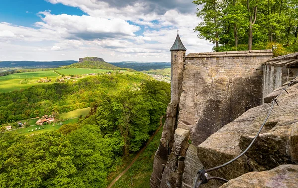 Fortress Knigstein Saksisch Zwitserland Duitsland Uitzicht Vanaf Vestingmuur — Stockfoto