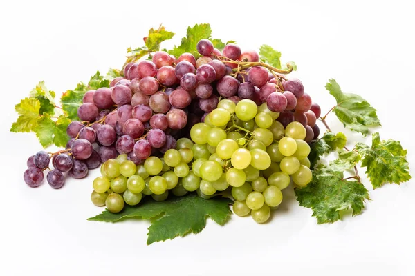 Clusters White Pink Grapes Grape Leaves White Background Isolate —  Fotos de Stock