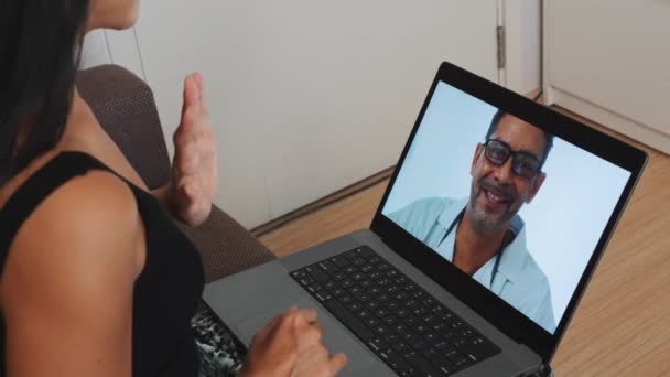 Doctor Having Distant Online Conversation Woman Patient Thumb High Quality — Stock videók