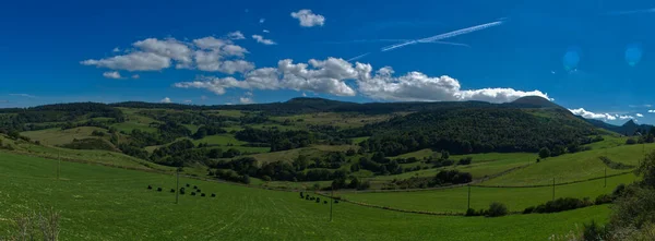Paesaggio Panoramico Verde Vista Sulle Colline Vulcani Puy Dome Estate — Foto Stock