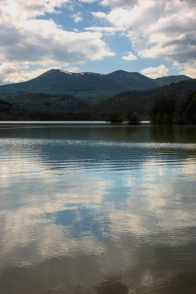 Kilátás Nyílik Chambon Tóra Sancy Tartományra Auvergne Puy Dome — Stock Fotó