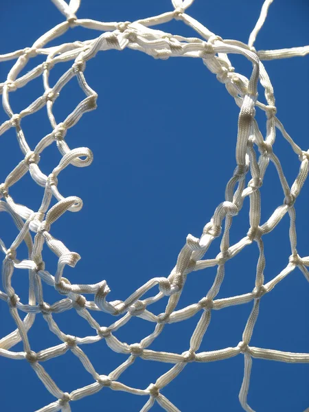 New basketball net and the blue sky — Stock Photo, Image