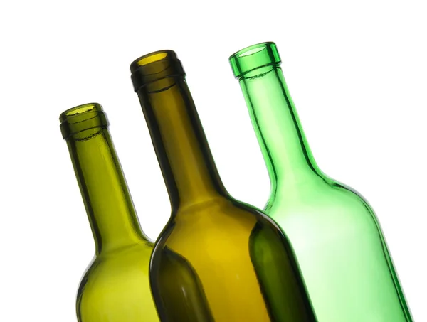 Três garrafas verdes vazias — Fotografia de Stock