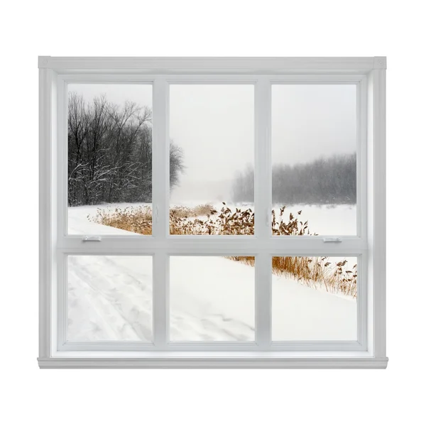 Paisaje invernal visto por la ventana — Foto de Stock