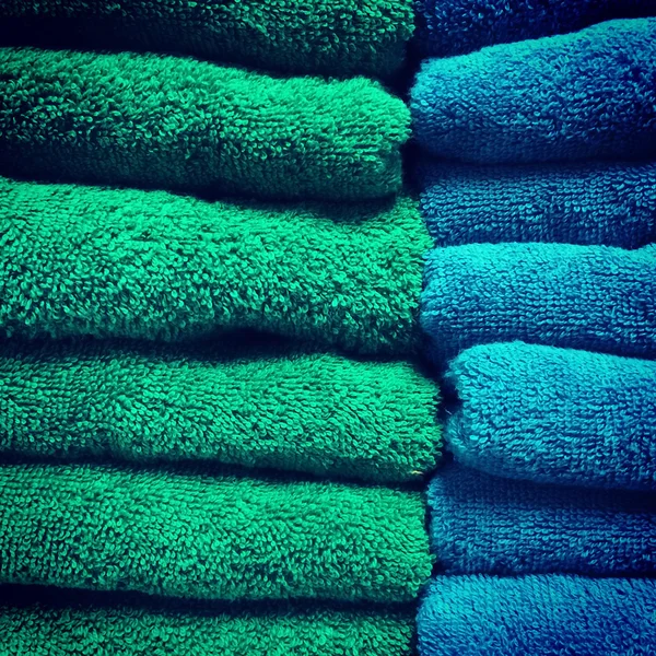 Green and blue towels — Stock Photo, Image