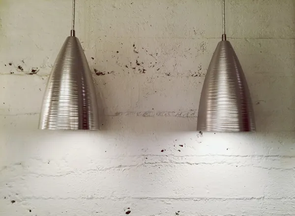 Két modern fém lámpák — Stock Fotó