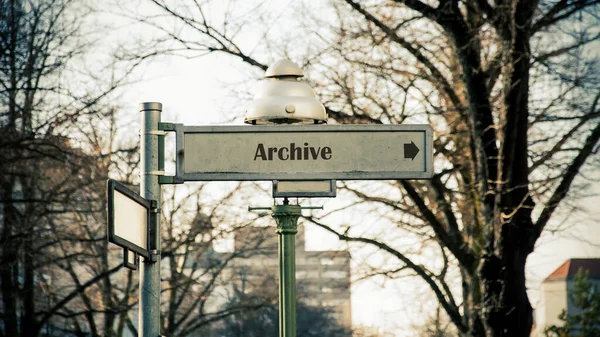 Straßenschild Weist Den Weg Zum Archiv — Stockfoto