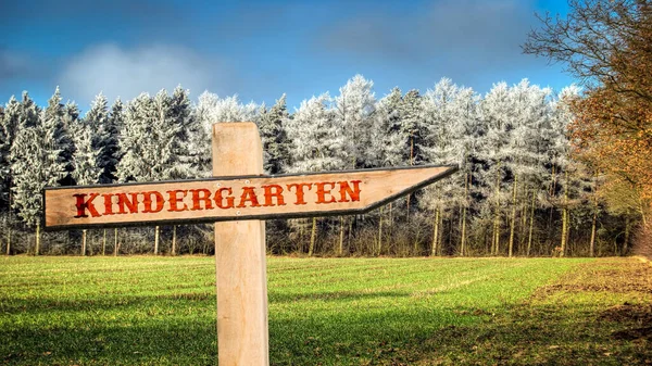 Street Sign Direction Way Kindergarten — Stock Photo, Image