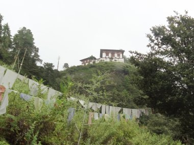 bhutan şekilde asılı chants.