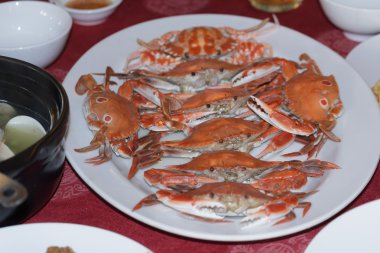 buharda pişmiş Yengeç