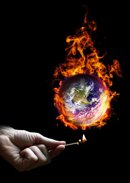 Pôr o mundo em chamas — Fotografia de Stock