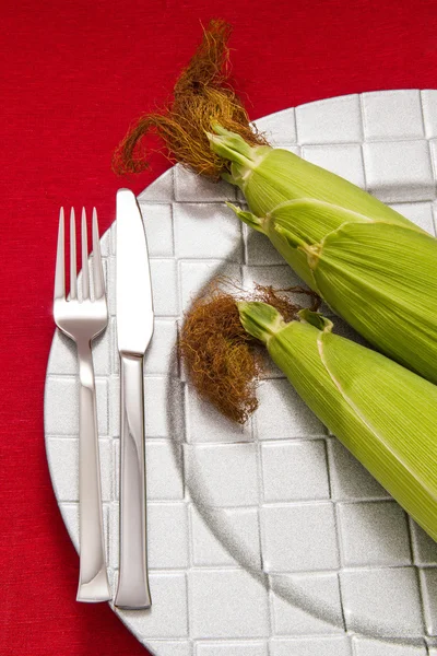 Cob on dish — Stock Photo, Image