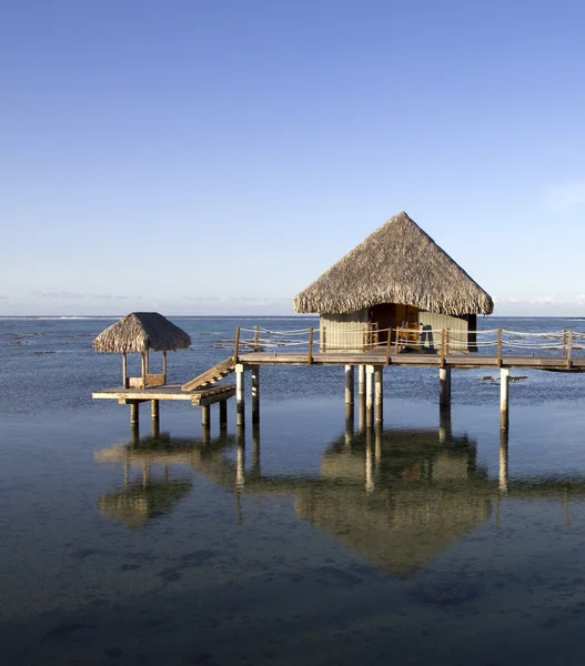 Sobre bungalow de agua — Foto de Stock