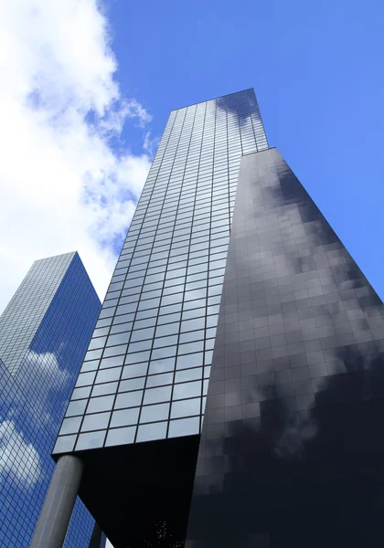 Modernes Hochhaus — Stockfoto