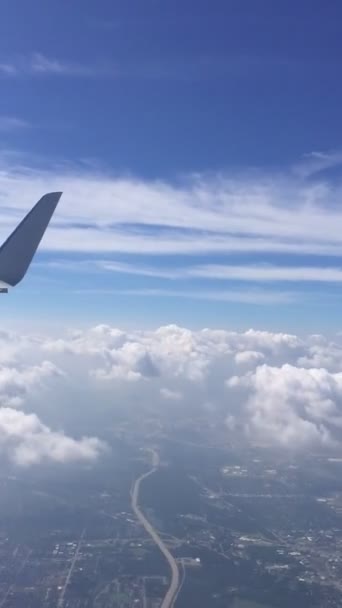 Pov Olhando Para Fora Janela Avião Time Lapse Nuvens Ponta — Vídeo de Stock
